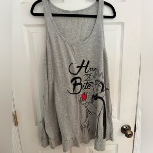 DISNEY villain nightshirt sz.2 evil queen